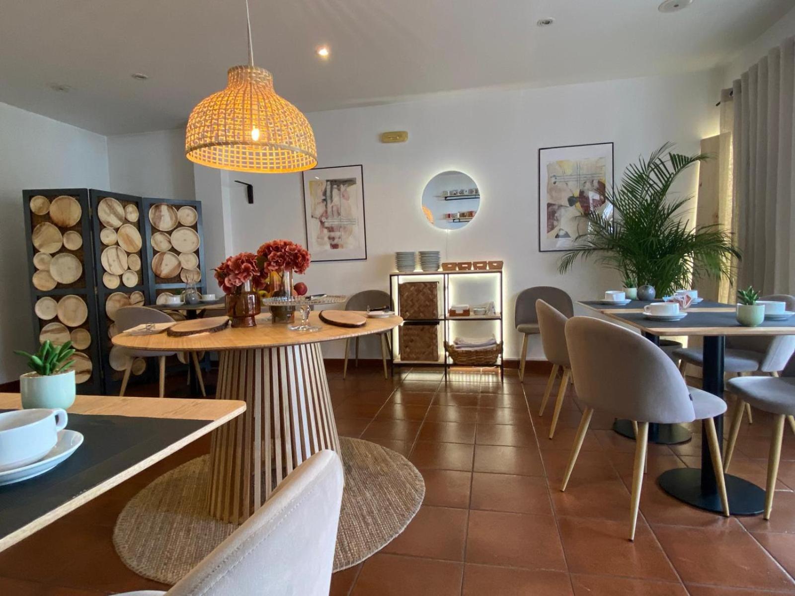 Hotel Residencial Dora Braga Buitenkant foto