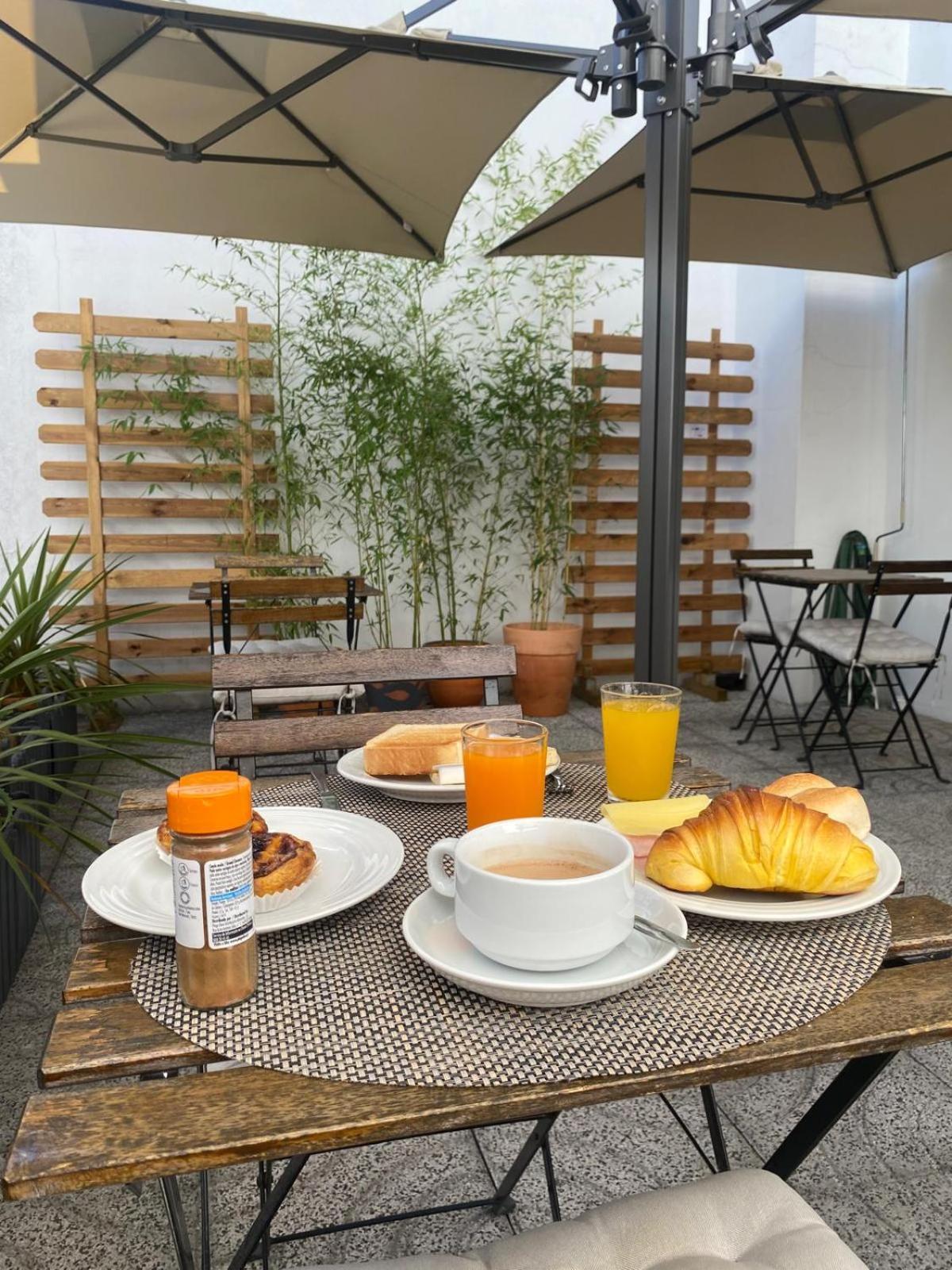 Hotel Residencial Dora Braga Buitenkant foto